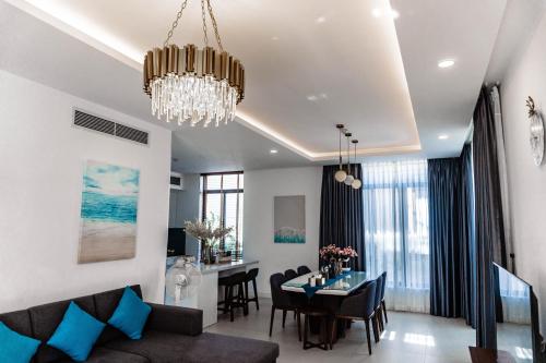 2 BRs villa with private pool ( Villa 2 PN hồ bơi riêng)