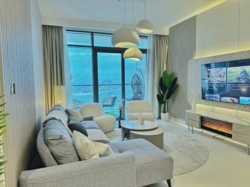 Your Private Beach Sunny Retreat, Dubai (photo 3)