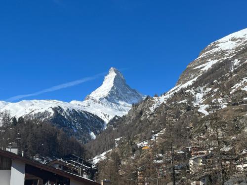 Junior Suite with Matterhorn View