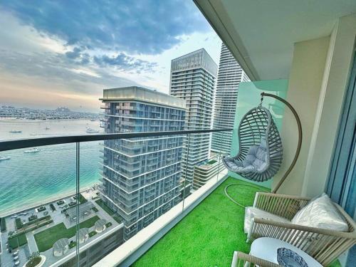 Your Private Beach Sunny Retreat, Dubai
