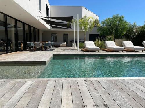 Villa de luxe piscine jacuzzi - Location, gîte - Pérols