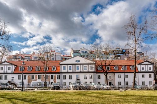 Apartment in Reformatai palace