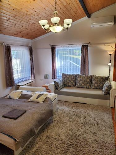 2 double beds