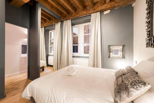 All in Lyon | Beau bijou au cœur du Vieux Lyon, Lyon (fotografie 7)