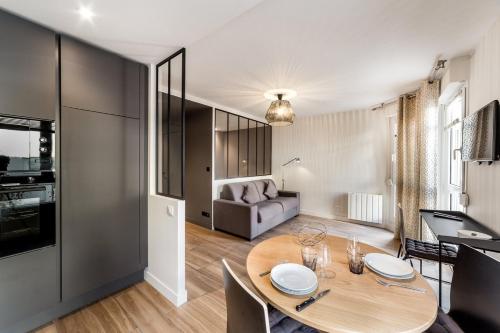 Completely renovated near Part-Dieu - Location saisonnière - Lyon