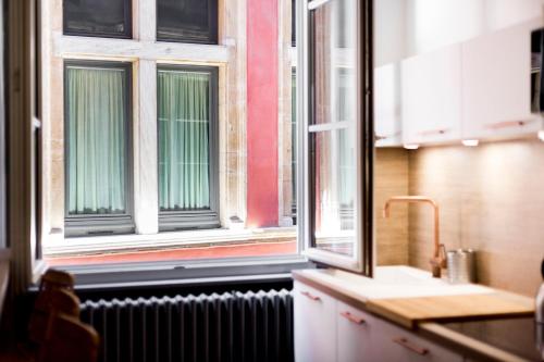 Spacious and cozy in Vieux Lyon AIL Spacious and cozy in Vieux Lyon AIL