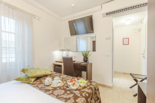 1 double bed