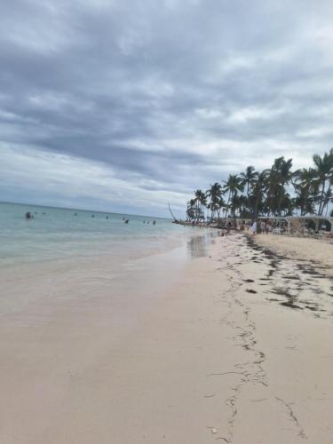 Apto estudio en Punta Cana, vista a la pisicina Apto estudio en Punta Cana, vista a la pisicina