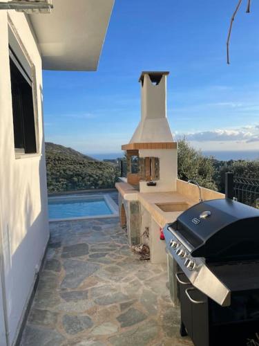 Southern Crete Panoramic House in Viannos