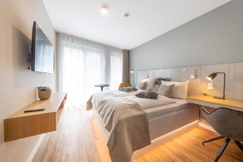 Design Apartments - "Luise" Room Type - King Room