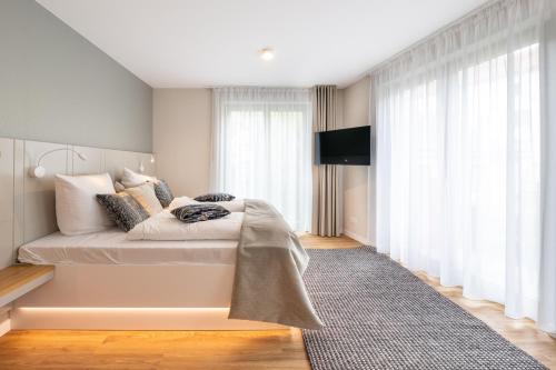 1 queen bed