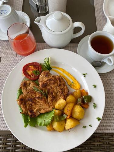 Ravintola, Elephant View Lodge in Paraa