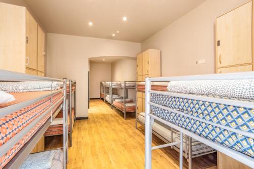 Villa Saint Exupéry Beach - Hostel Room Type - Single Bed in 14-Bed Mixed Dormitory Room
