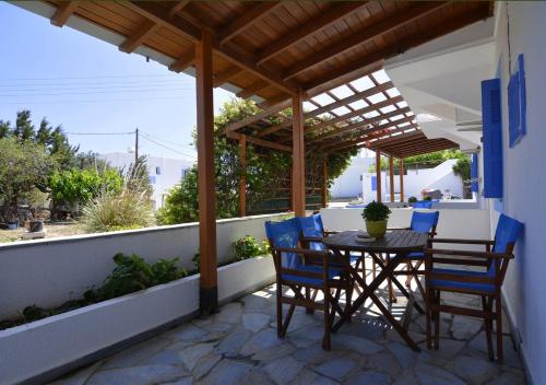 Balcony/terrace, Jimmy's Studios - Quiet Island Living in Plakes near Firopotamos & Plathiena Beaches in Milos Island