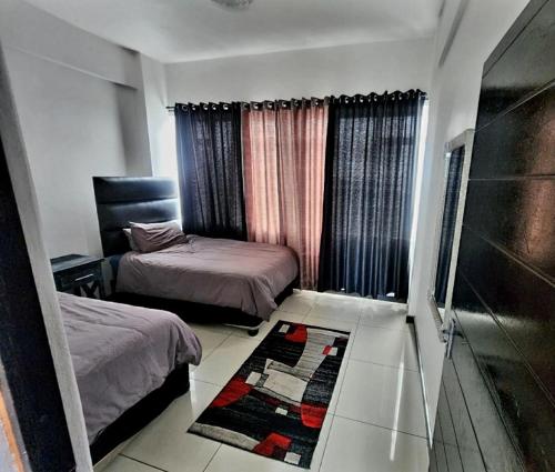 Beachurst Apartment in Marine Parade