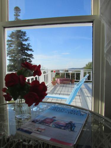 Viesnīcas āriene, Marathon Hotel in North Head (NB)