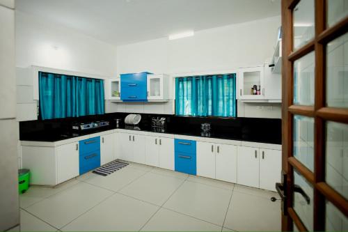 ห้องครัว, Bougainville in ปุธุรวายัล