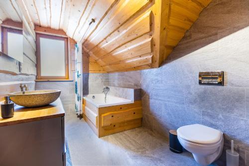 HUBA- góralski dom HUBA- góralski dom