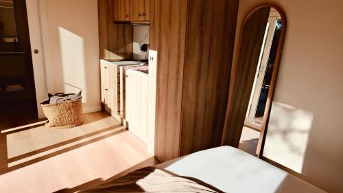 HolaCamp Sitges Garrofer Room Type - Tiny House