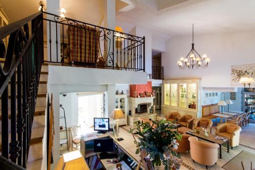 Előcsarnok, La Bastide de Valbonne in Le Bar-sur-Loup