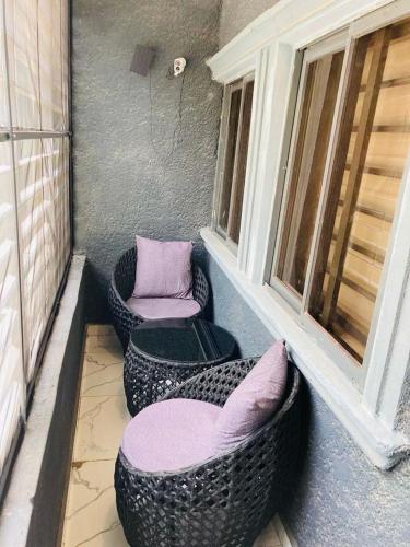OD Cribs Luxury Apartment and On demand Car Service - image 2