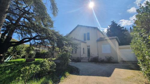 Villa Beausoleil : jardin clos, pétanque, parking - Location saisonnière - Le Teil