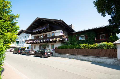 Pension Max Zell am See