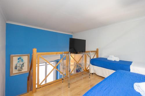 Colosseum bright two Bedroom Apartment, Rome (photo 9)