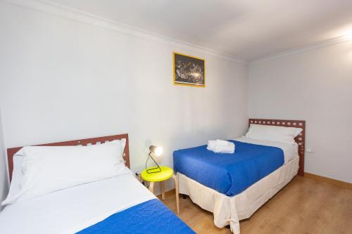 Colosseum bright two Bedroom Apartment, Rome (photo 10)