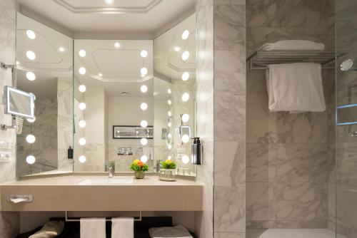 539929525 Hotel Cerretani Firenze - MGallery Collection