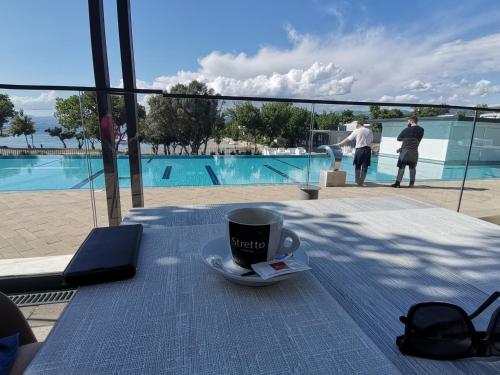 Étterem, Apartmani Omišalj (Apartmani Omisalj) in Omišalj