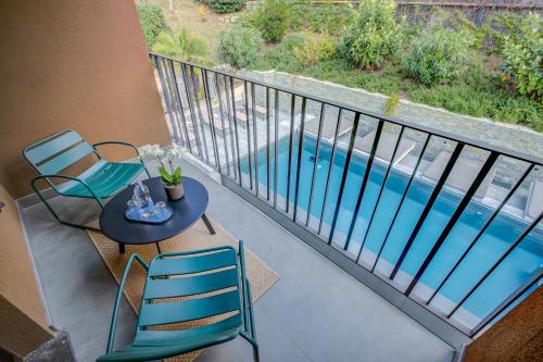 Suite with Pool View image 2