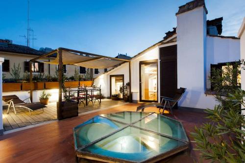 Penthouse Pantheon apartment with Terrace 2BR 2BA, Rom (Foto 6)
