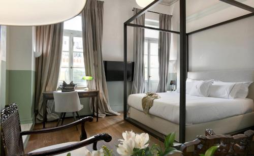 Delightful Athens Apartment | 1 Bedroom Suite | Apartment Elexsion | Furnished Balcony with City View | Athinaidos - main image