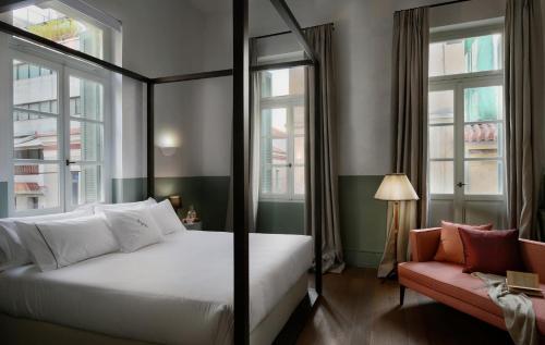Superb Athens Apartment | 1 Bedroom | Apartment Elefseria | Furnished Balcony with City View | Athinaidos - image 9
