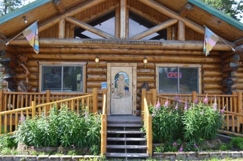 Summit Lake Lodge - 레스토랑