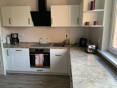 Konyha, FeWo Am Reinhardsberg in Friedrichroda