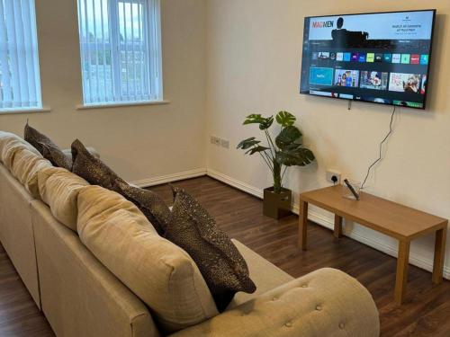 Apt Sleeps5-Parkg-Netflix-near city centre Etihad, Manchester