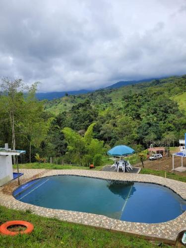 Glamping y Cabañas Alpina