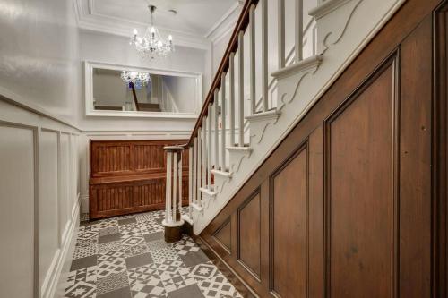 Sedbergh Penthouse - KingBed - Tv - Wifi in Sedberga