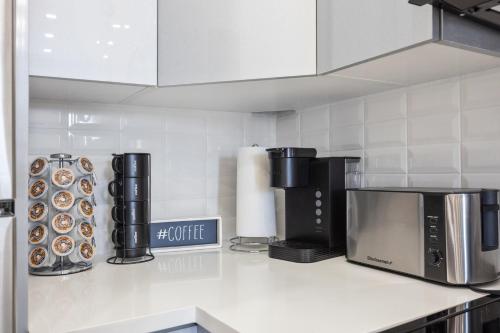 SWJ544 - Spacious 5BR with Chef's Kitchen, New York (foto 10)
