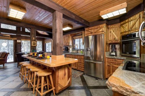 Discover Chandler in Island Park, USA