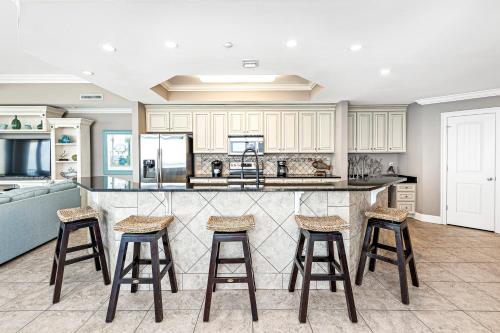 The Oasis at Orange Beach Unit 2111 - image 4
