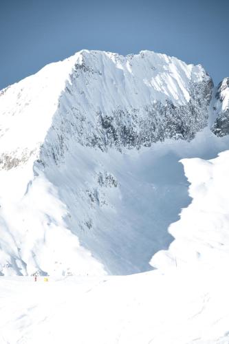 Hotel Aletschhorn - image 3
