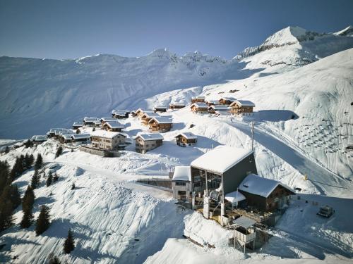 Hotel Aletschhorn - image 2
