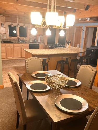 Kitchen, Big Bear Cabin in Painted Post (NY)