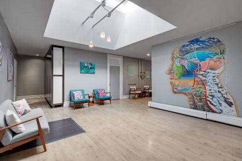 共用ラウンジ/TVエリア, HI サンディエゴ ダウンタウン ホステル (HI San Diego Downtown Hostel) in サンディエゴ（CA）