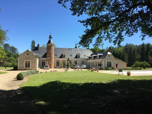 Domaine de charme - Les Places - Chambre d'hôtes - Lassay-sur-Croisne