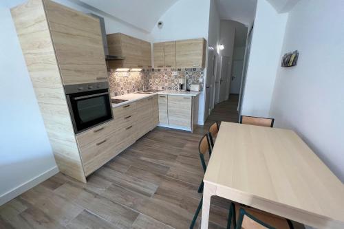 Kitchen, Antibes - 4 People - Swimming pool Tennis Garage in La Fontonne