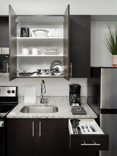 stayAPT Suites Memphis-Cordova/Wolfchase Galleria in Memphis, USA